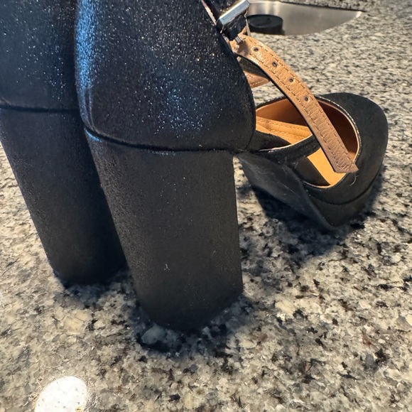 Black Glitter Women's Platform Heels - Picture 7 of 10